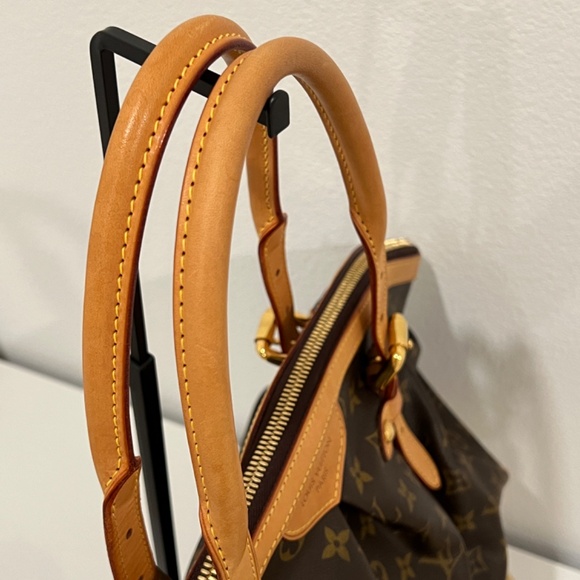 LOUIS VUITTON Monogram Tivoli GM - Picture 15 of 16